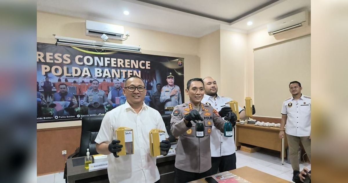 Polda Banten Ungkap Pemalsuan BBM Pertamax di SPBU Ciceri, Dua Tersangka Ditangkap!
