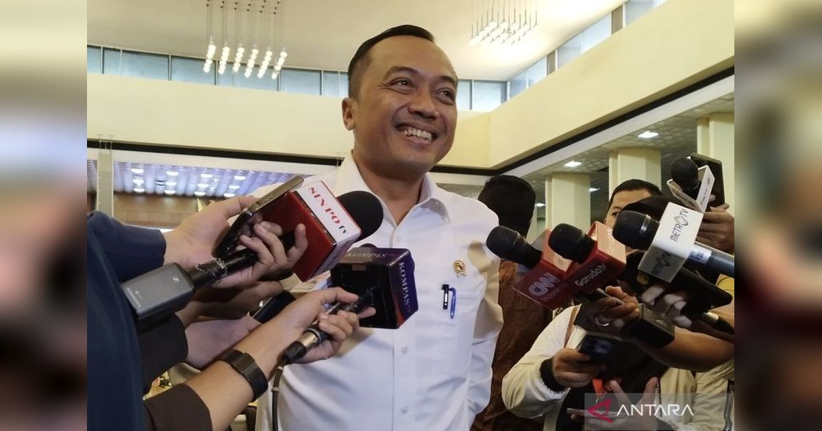 Presiden Prabowo Diminta Pertimbangkan Kembali Pengunduran Diri Hasan Nasbi dari PCO