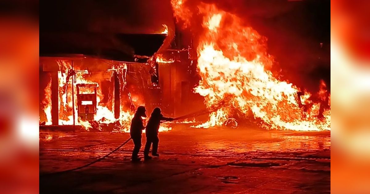 Pertamina Investigasi Kebakaran SPBU Jambi: Dugaan Kebocoran Pompa Minyak