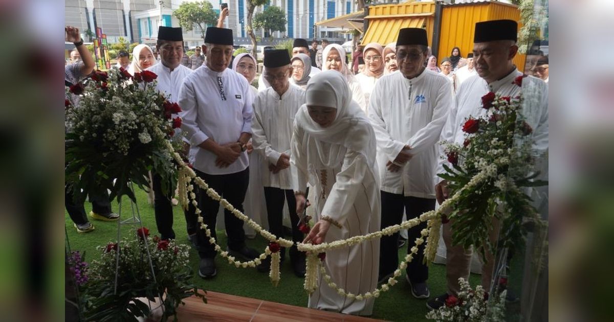 Gubernur Khofifah Resmikan Al-Akbar Tourism Center: Wisata Religi dan Edukasi di Surabaya