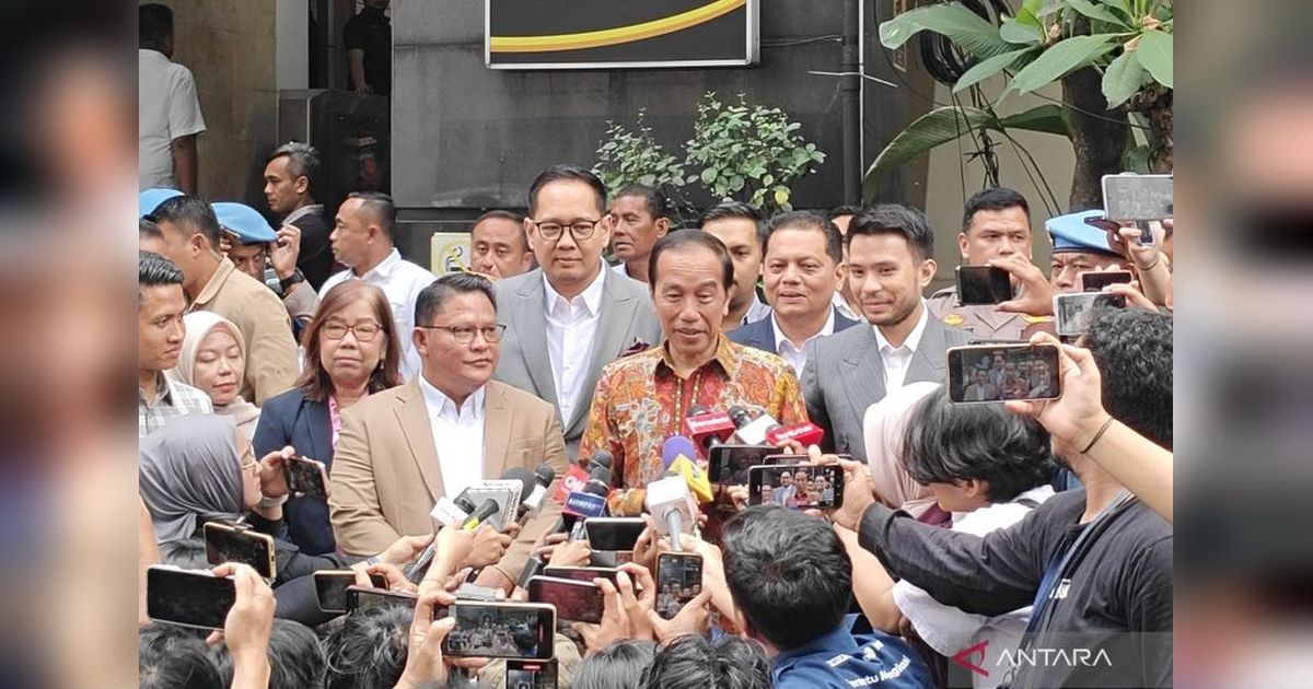 Jokowi Laporkan Tudingan Ijazah Palsu ke Polda Metro Jaya