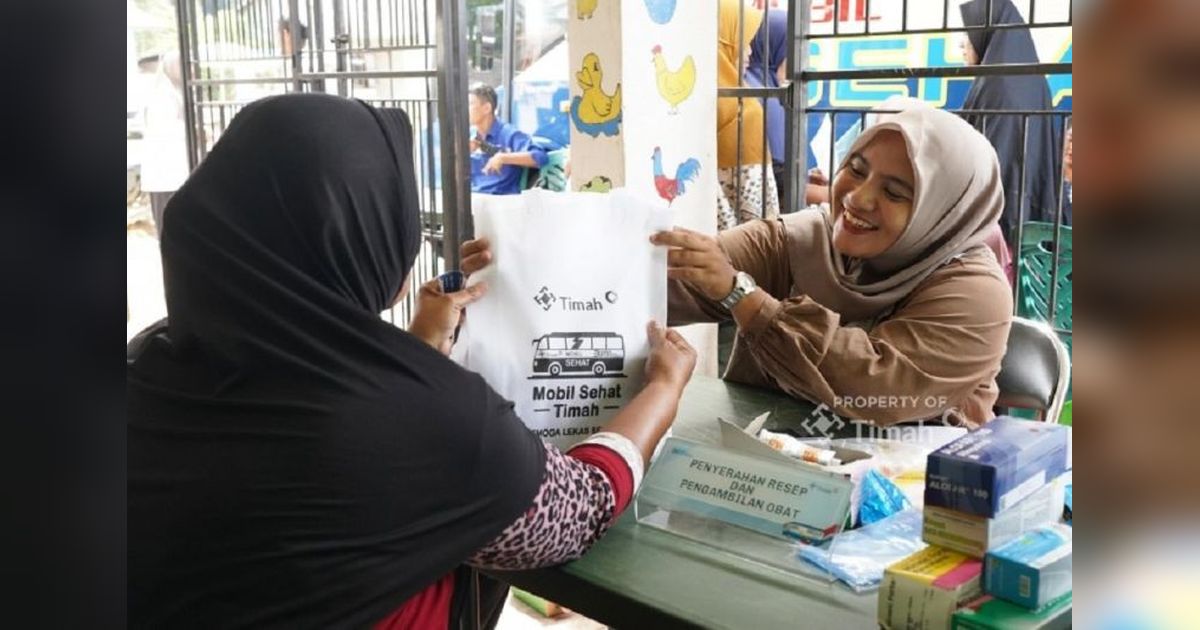 Mobil Sehat PT Timah Layani Ribuan Warga Pulau Bangka
