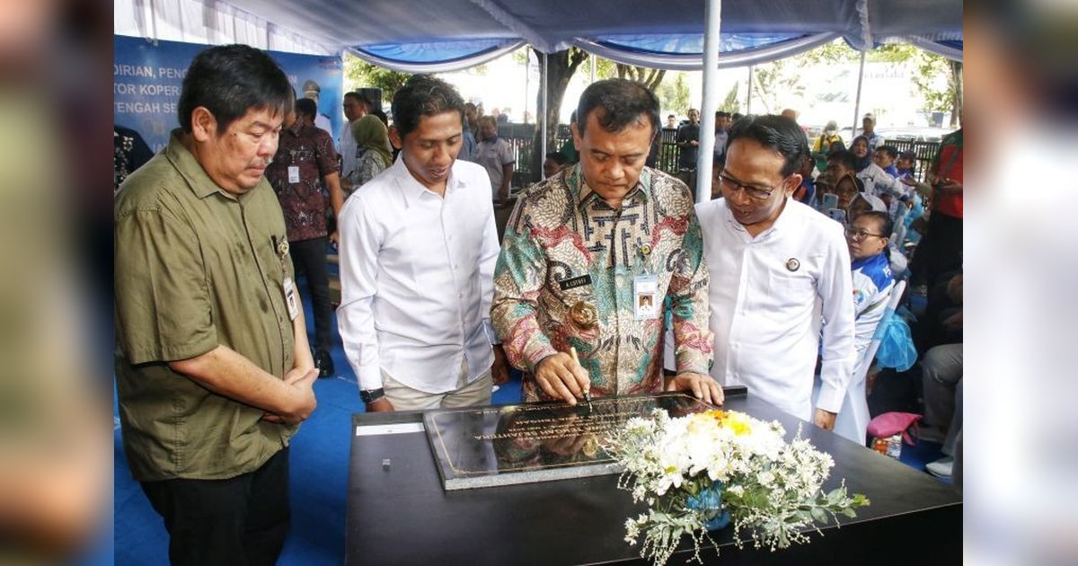 Koperasi Buruh: Hadiah May Day Gubernur Jateng untuk Tingkatkan Kesejahteraan