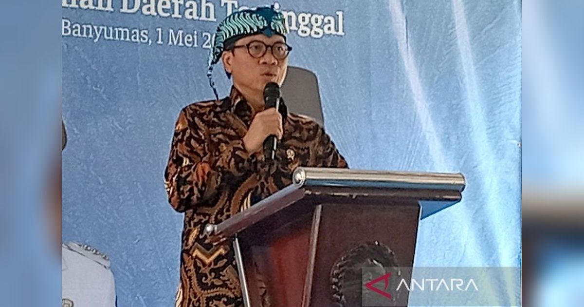 BUMDes Tak Perlu Khawatir dengan Koperasi Merah Putih, Kata Mendes PDT