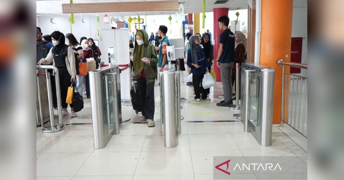 KAI Sumut Siapkan 22 Perjalanan Kereta Api untuk Rayakan May Day 2025