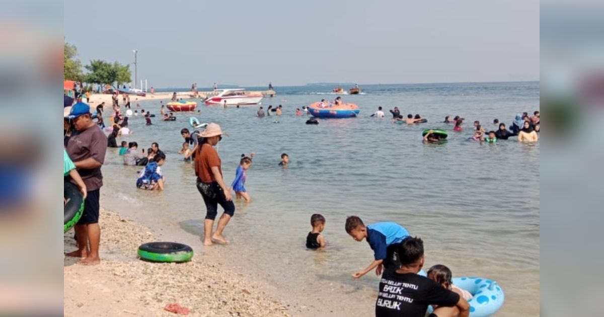 1.885 Wisatawan Ramaikan Kepulauan Seribu di Libur Hari Buruh