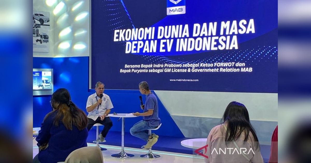 Penjualan Mobil Listrik di Indonesia Melonjak Tajam, Mengapa Motor Listrik Tertinggal?