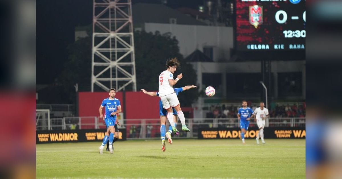 Persib Takluk Tipis dari Malut United, Pelatih Soroti Masalah Konsentrasi