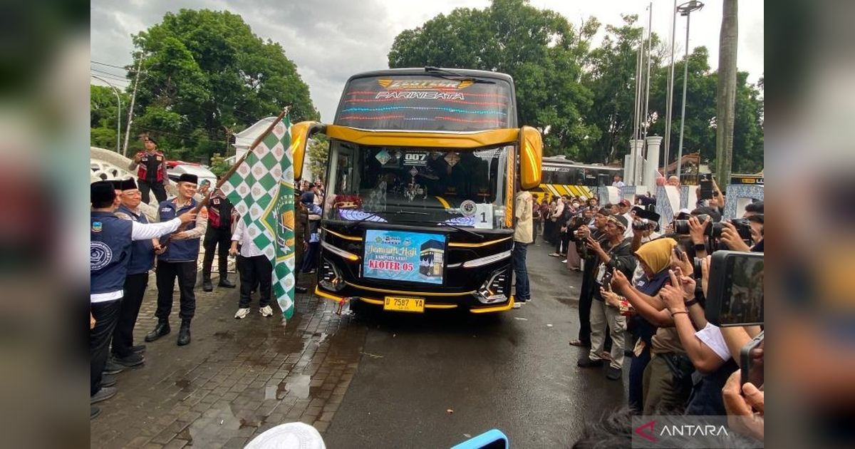 442 Calon Haji Garut Gelombang Pertama Berangkat Menuju Tanah Suci