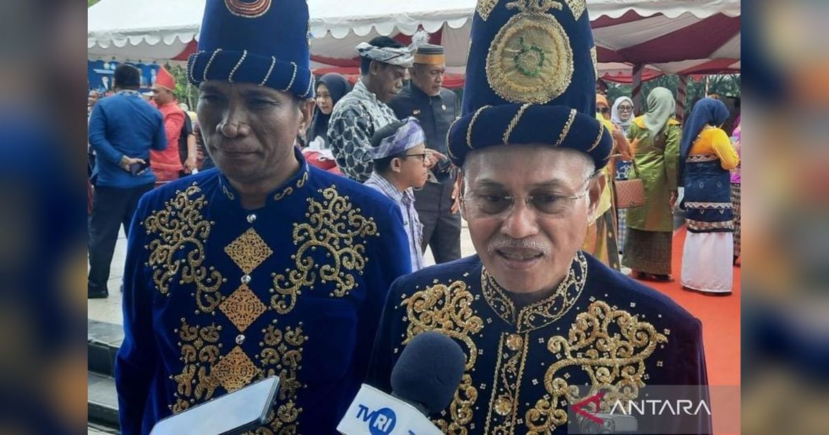 Pemprov Sultra Anggarkan Rp10,2 Miliar untuk Seragam Sekolah Gratis