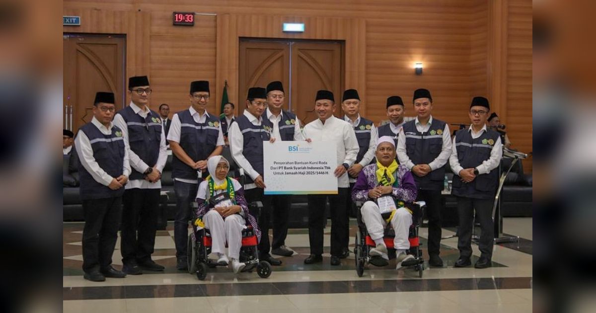 BSI Fasilitasi Kursi Roda untuk Jamaah Haji Lansia, Tunjukkan Komitmen Pelayanan Prima