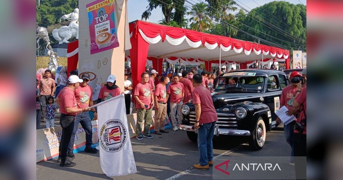 Reli Mobil Kuno: Pemkot Magelang Promosikan Pariwisata Lewat Nostalgia