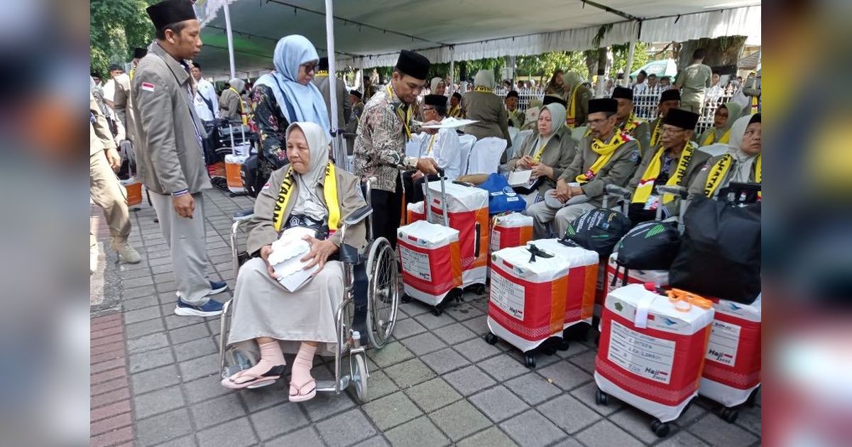 Kemenag Mataram Atur Ulang Kloter Haji: 393 Jamaah Berangkat Sesuai Visa