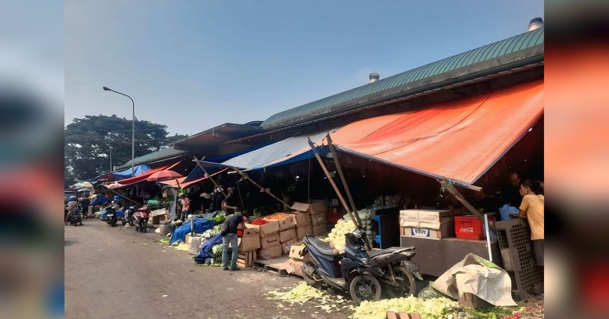 Pedagang Pasar Induk Kramat Jati Desak Revitalisasi Segera Dilanjutkan
