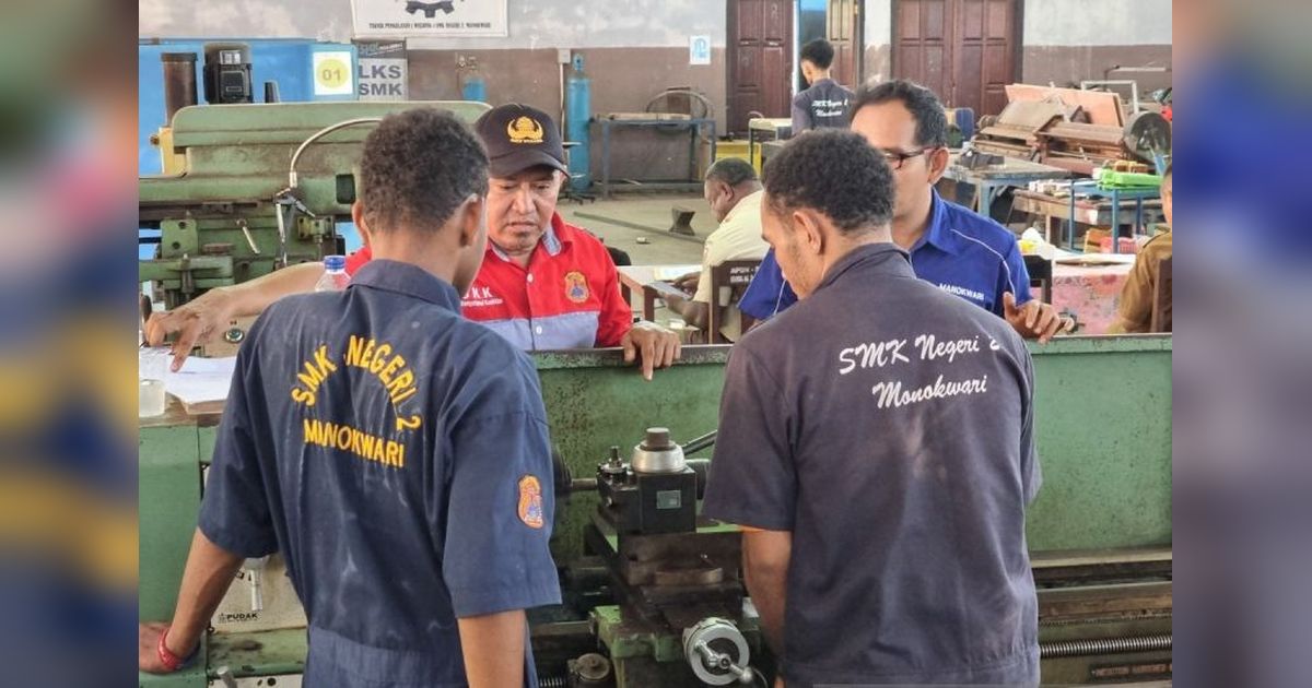 Papua Barat Perkuat Kualitas Guru dan Fasilitas Pendidikan