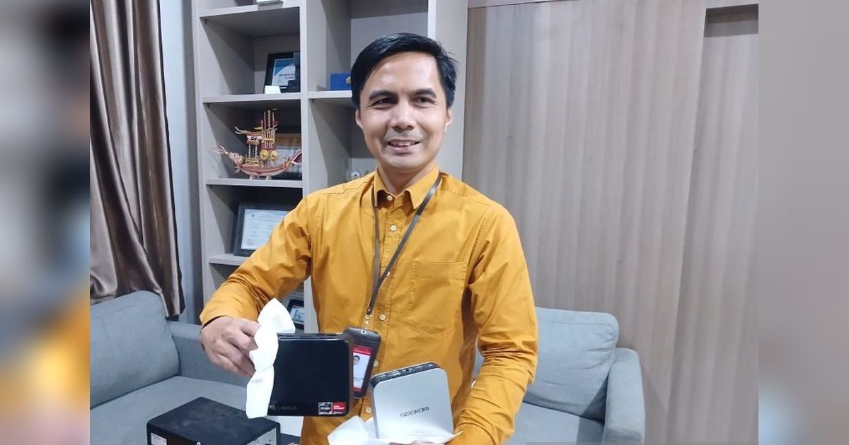 Unej Bongkar Sindikat Perjokian UTBK SNBT 2025: Perangkat Canggih Ditemukan!