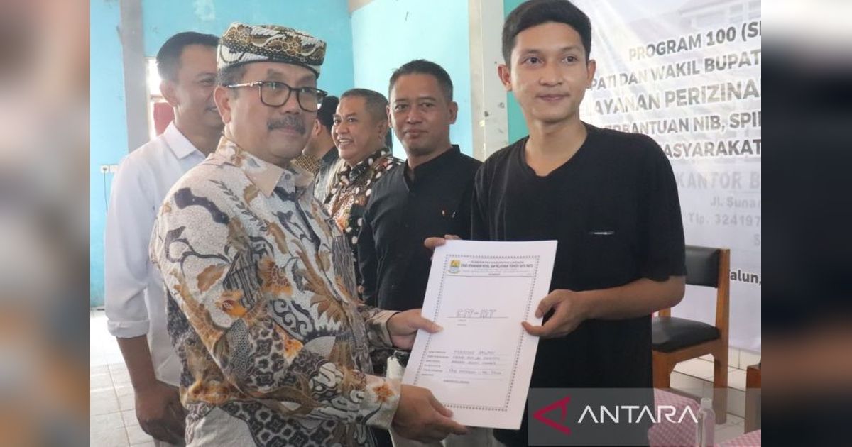 Pemkab Cirebon Permudah Izin Usaha Warga Miskin, Sasar Desa Hingga NIB