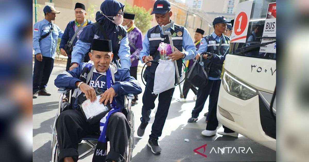 1.617 Calon Haji Lansia Tiba di Madinah, Program Ramah Lansia Mulai Terwujud