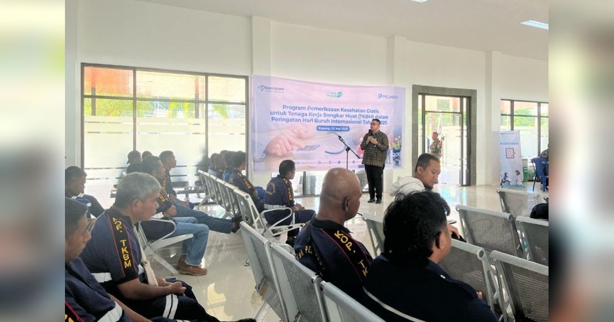 Pelindo Fasilitasi Cek Kesehatan Gratis untuk 213 TKBM di Kupang