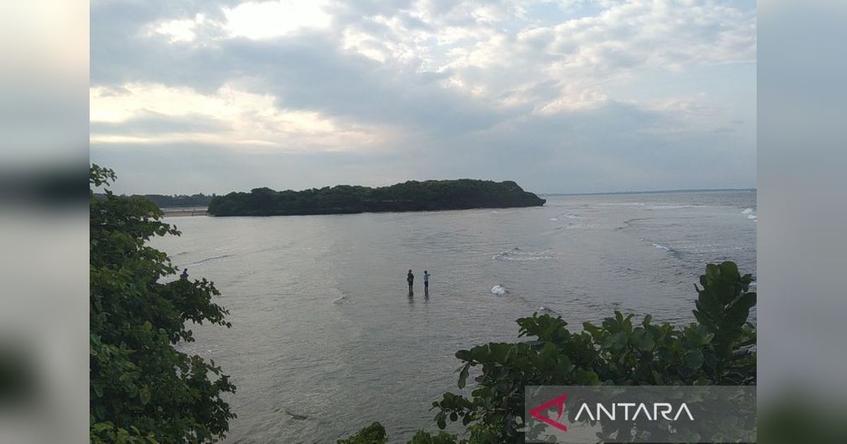 Waspada! Gelombang Laut hingga 4 Meter Mengancam Perairan Bali