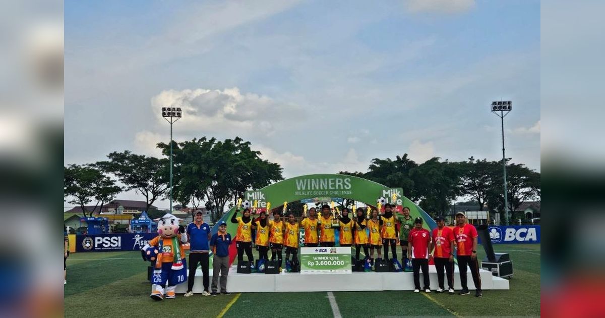 SDN Kalisari 01 Juara Milklife Soccer Challenge Jakarta 2025!