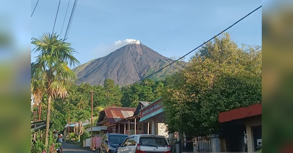 Gunung Karangetang Waspada! Sembilan Gempa Embusan Tercatat dalam 24 Jam
