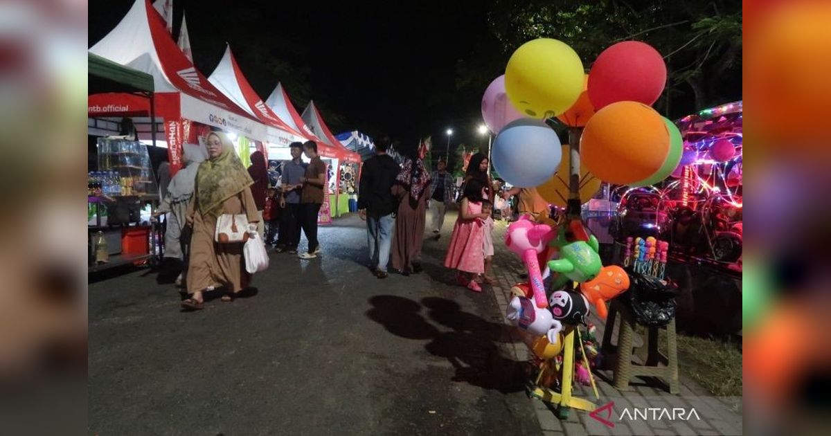 Car Free Night Lombok Barat: Sukses Kembangkan Ekonomi dan Budaya Lokal