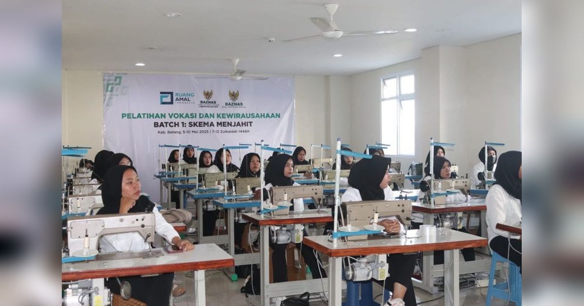 Baznas dan Ruang Amal Berdayakan Perempuan di KITB Lewat Pelatihan Vokasi