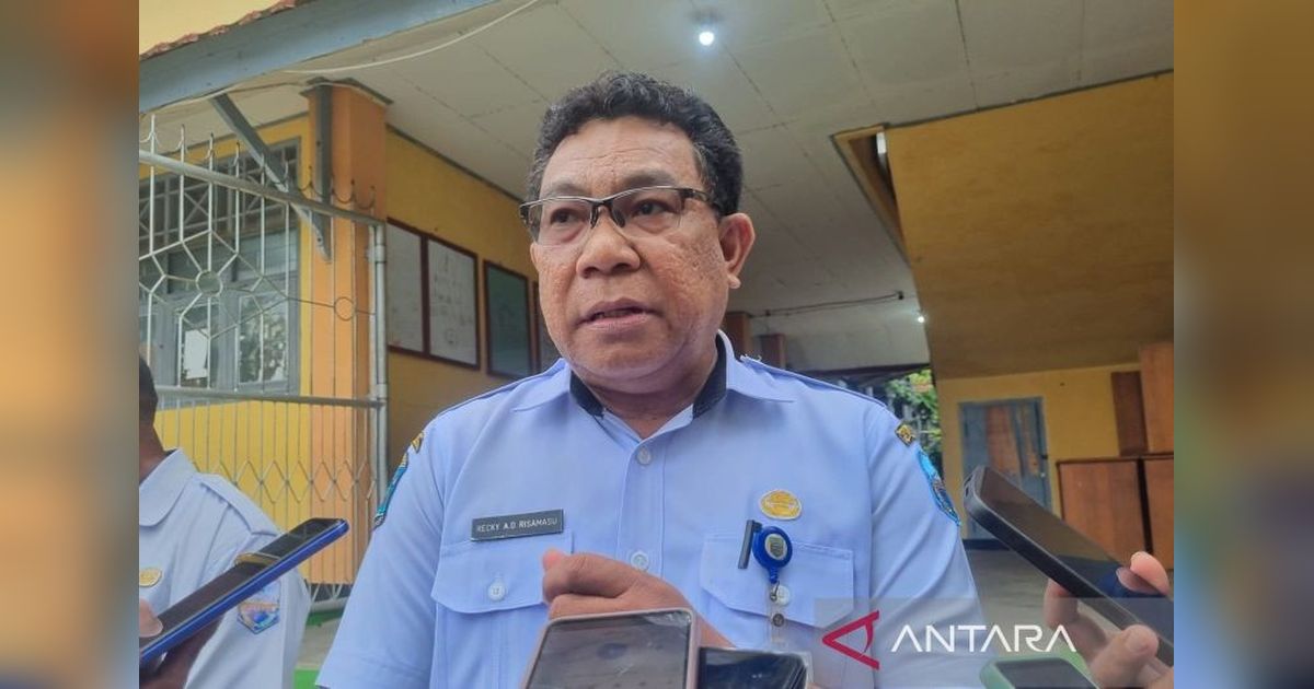 Program Makan Bergizi Gratis Manokwari Baru Menjangkau Empat SMA