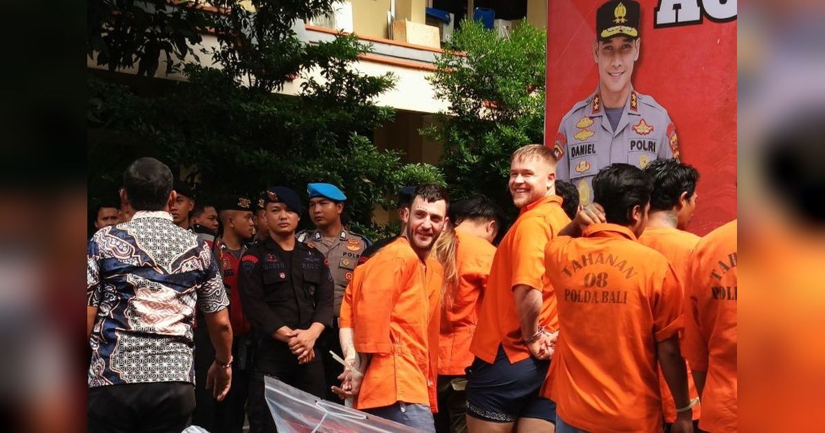 Tiga WNA Inggris Penyelundup Kokain Dilimpahkan ke Kejari Badung