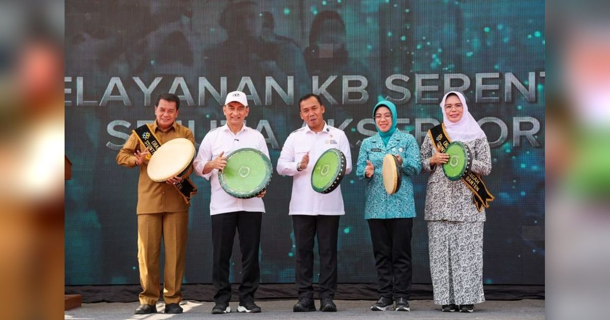 Peran Strategis Bidan dalam Sukseskan Program KB di Banten