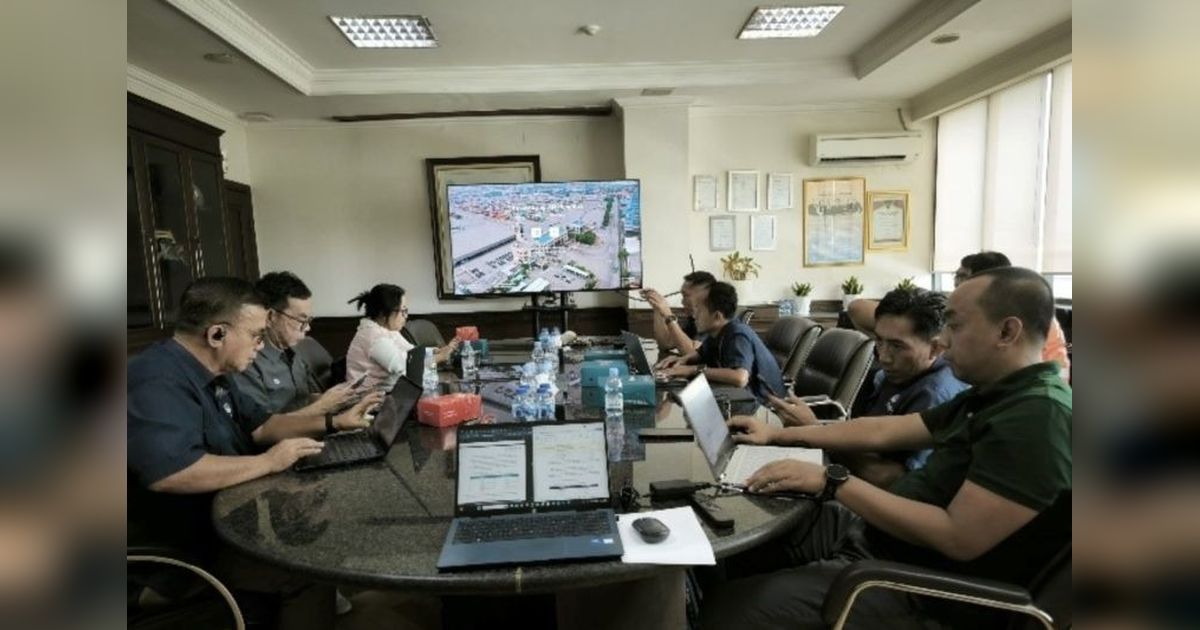 Terminal Petikemas Surabaya Raih Dua Sertifikasi Internasional, Wujudkan Pelabuhan Bersih dan Berkelanjutan