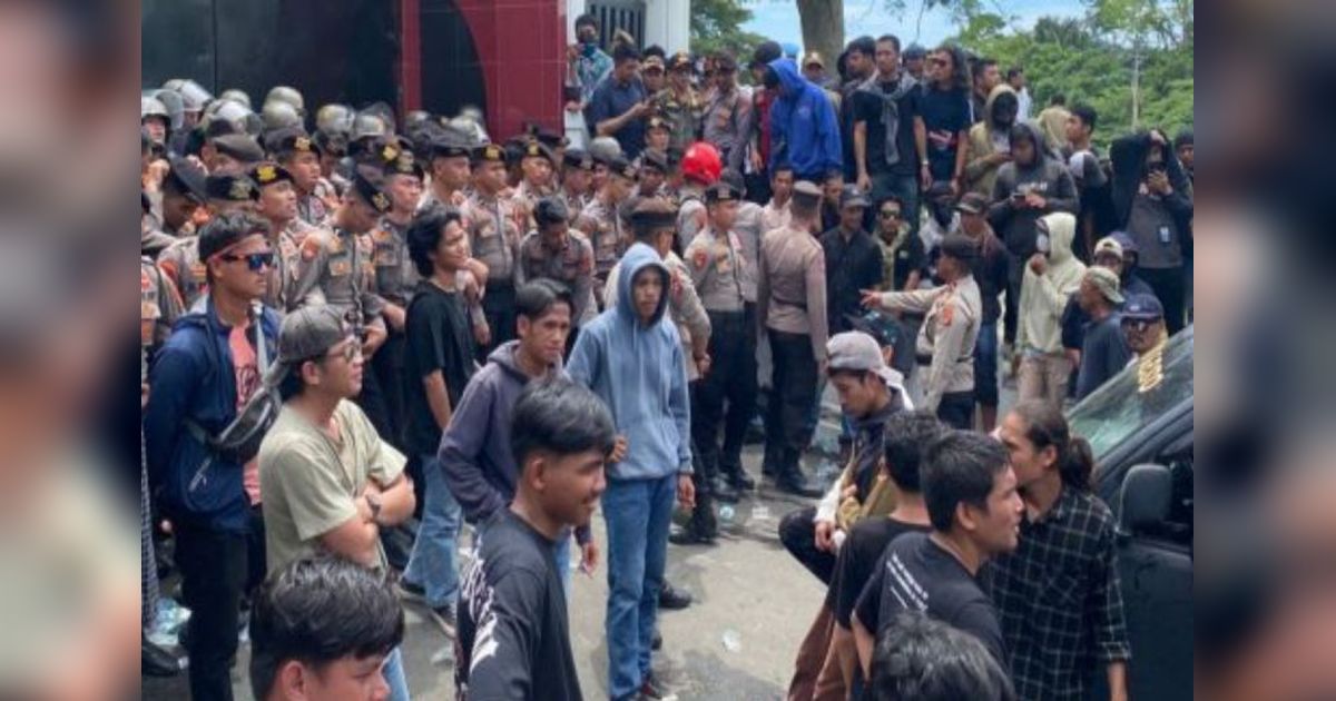 300 Personel Amankan Unjuk Rasa Tolak Tambang di Mamuju