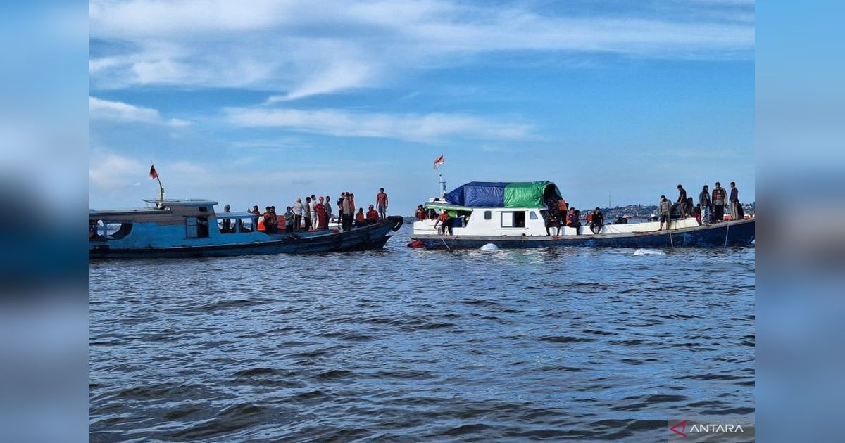 Kapal Feri Muchlisa Tenggelam di Perairan Penajam Paser Utara, Penumpang Dievakuasi
