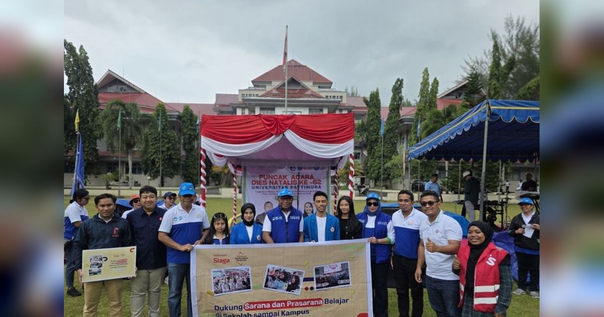 Telkomsel Berikan Bantuan Pendidikan untuk Mahasiswa Berprestasi Unpatti