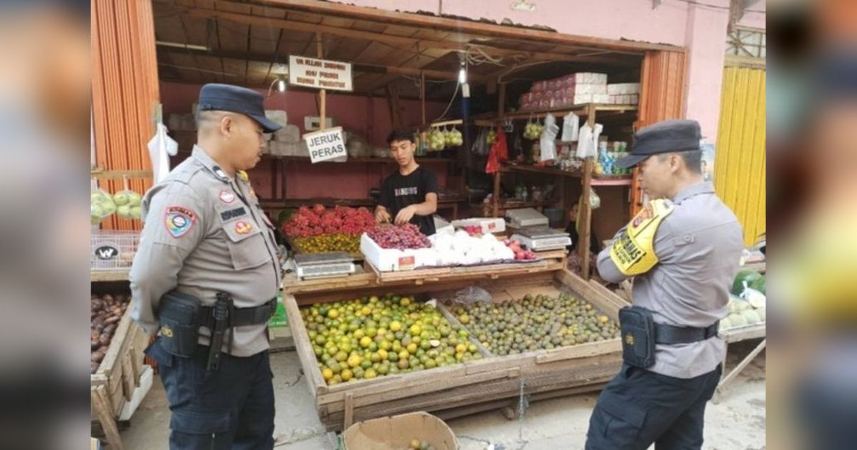 Polresta Bandarlampung Giatkan Patroli Anti-Premanisme di Pasar Tradisional