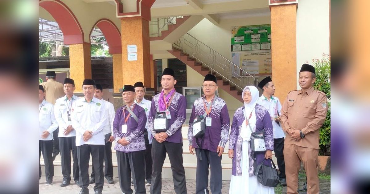 Alhamdulillah! 4 Calon Haji Tulungagung Tertunda Akhirnya Berangkat ke Tanah Suci