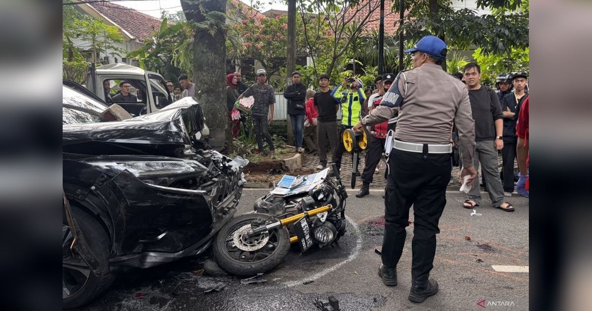 Tragedi di Jalan Anggrek Bandung: Pelajar SMA Tewas Tertabrak Mobil, Pengemudi Wanita Masih Diperiksa
