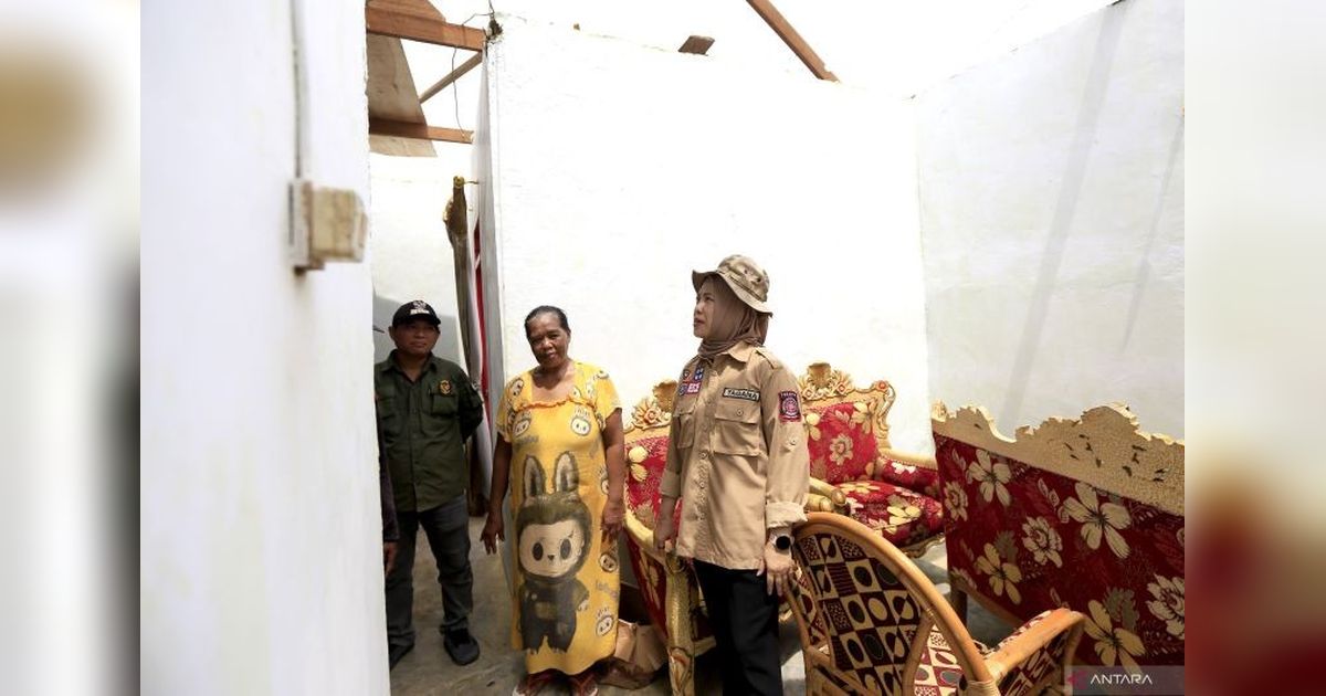 Dinsos Gorontalo Tinjau Lokasi Angin Puting Beliung: 104 Rumah Rusak, Tak Ada Korban Jiwa