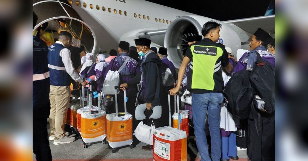 392 Calon Haji Kabupaten Bima Berangkat ke Tanah Suci