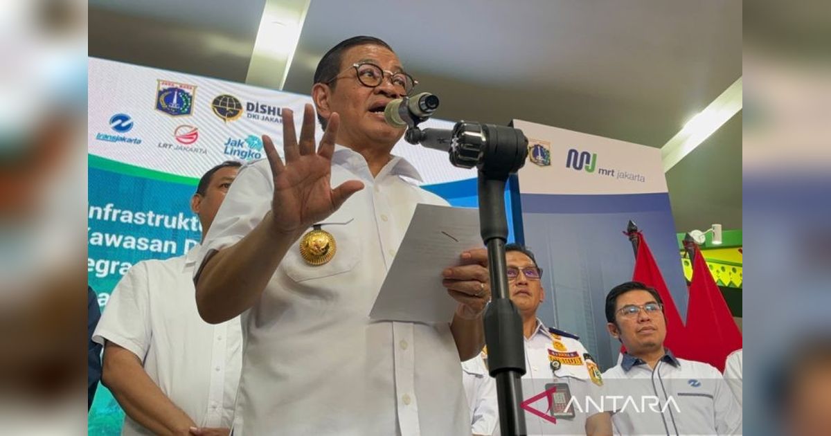 Gubernur DKI Jakarta: Tak Naik Transportasi Umum, Tak Akan Dilantik!