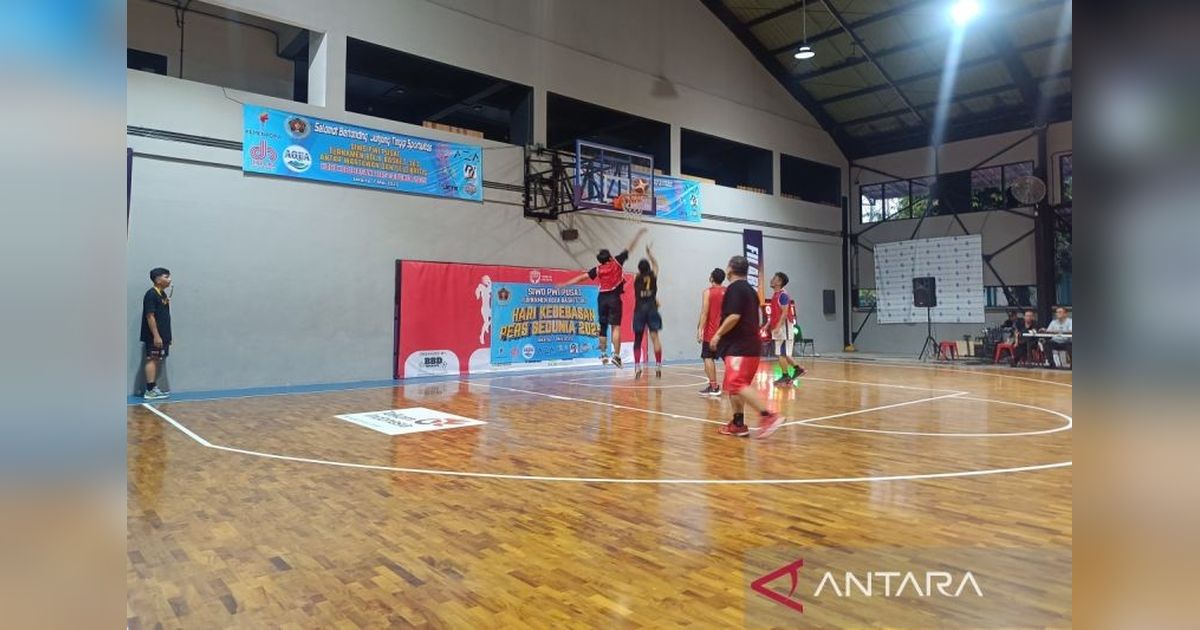 Jurnalis Adu Basket 3x3 di Hari Kebebasan Pers, Silaturahmi dan Olahraga Bersatu!