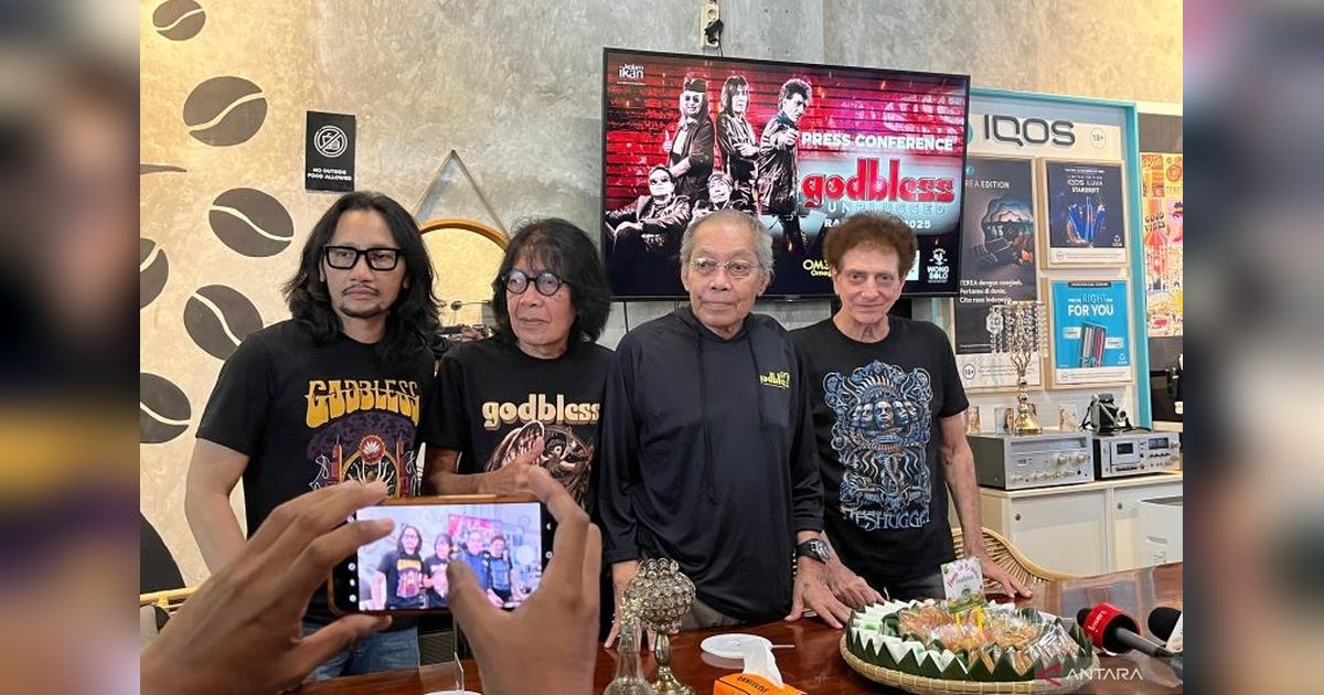 God Bless Gelar Konser Akustik Perdana: Sebuah Inovasi dalam 52 Tahun Karier