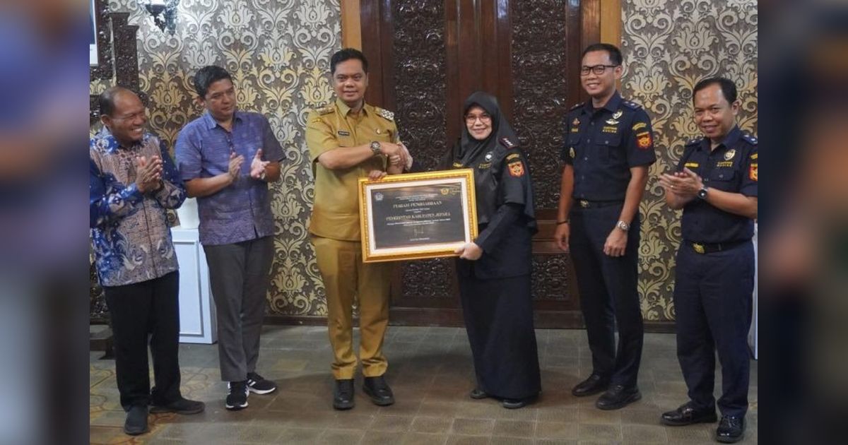 Jepara Raih Penghargaan Kinerja Terbaik Pengelolaan DBHCHT 2024