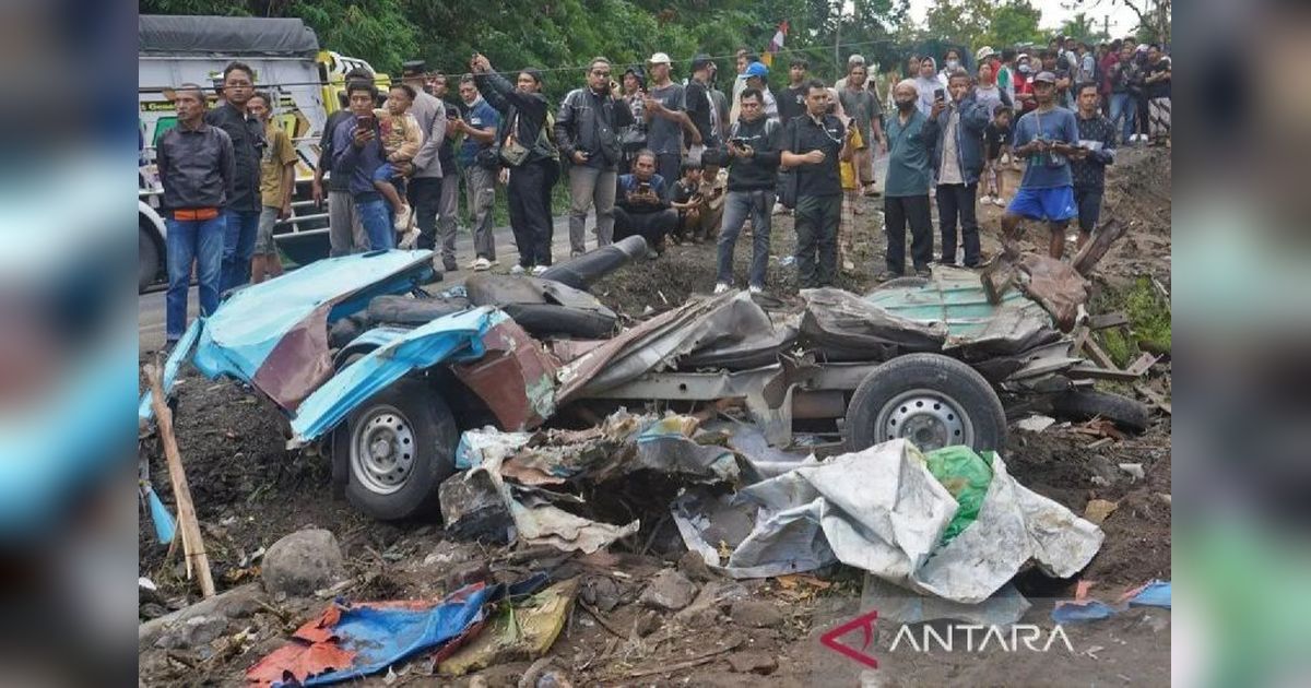 Truk Maut Purworejo Tak Terdaftar di Kemenhub, 11 Tewas
