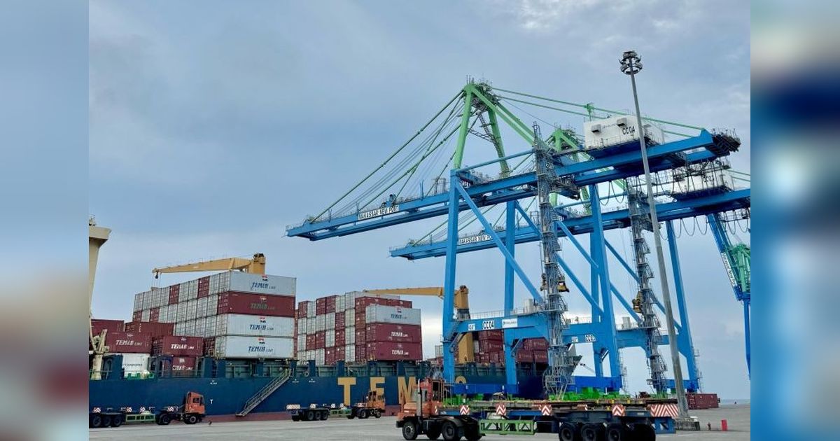 Pemindahan Terminal Petikemas Makassar ke MNP Ditargetkan Rampung 2027