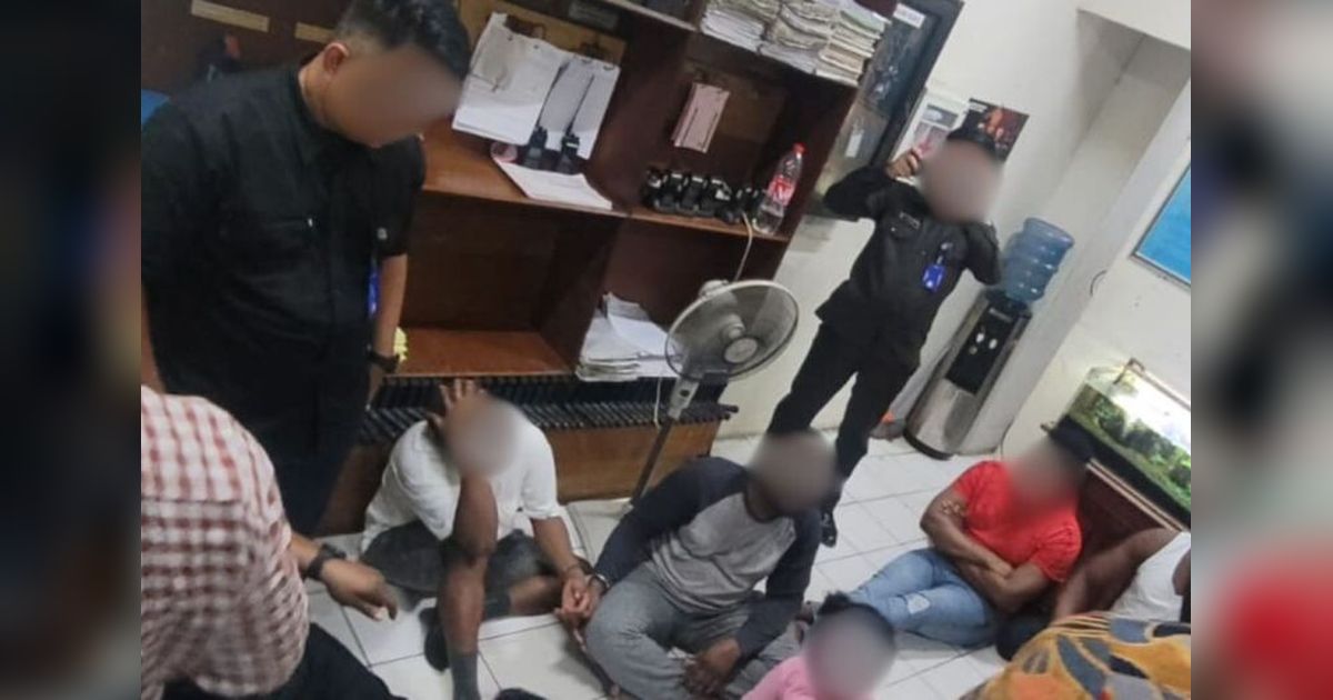 Imigrasi Jakut Deportasi 9 Warga Asing: Kasus Sponsor Fiktif hingga Penipuan