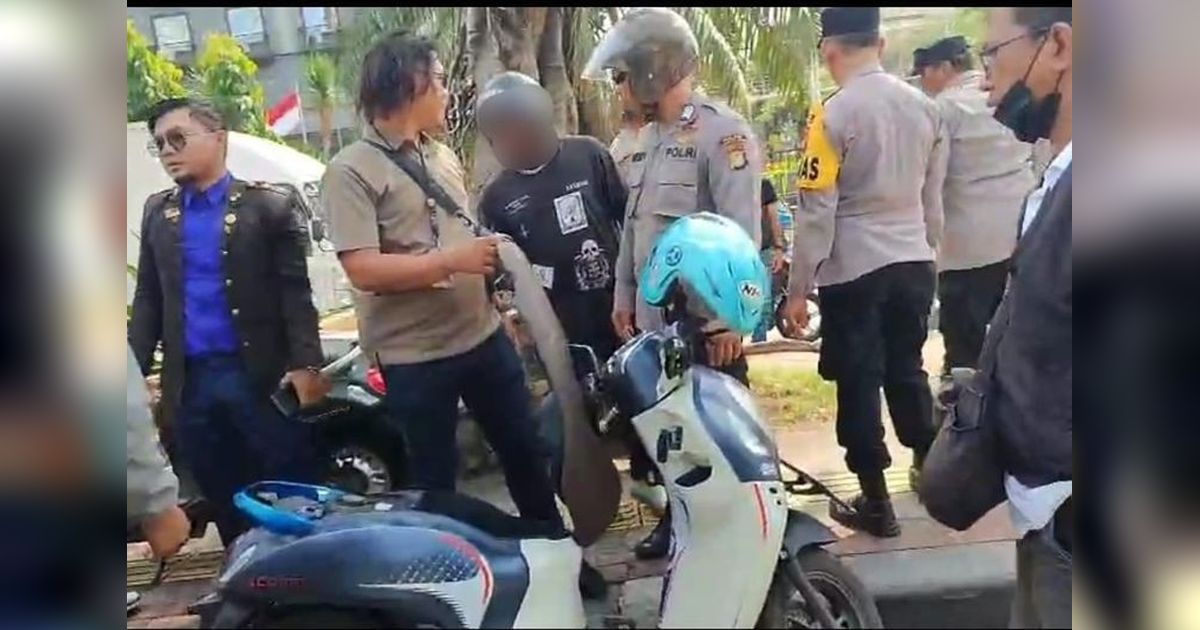 Empat Debt Collector Resahkan Warga Cengkareng Ditangkap Polisi