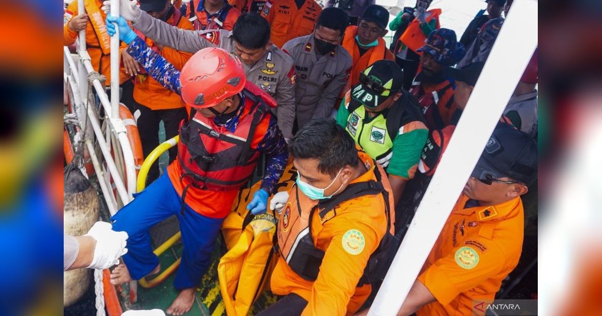 Korban Terakhir Tenggelamnya Kapal Feri Muclisa Ditemukan