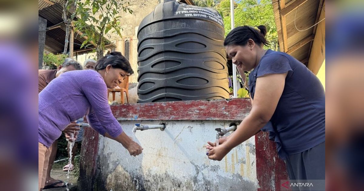 Pelindo Berikan Akses Air Bersih untuk Warga Pulau Lembeh, Bitung